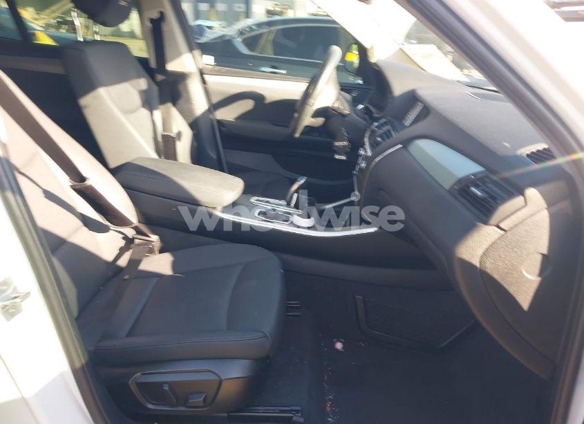 Photo 5 of 2017 Bmw X3 SDRIVE28I (VIN 5UXWZ7C39H0V90529)