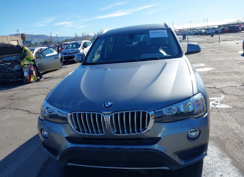 Photo 12 of 2017 Bmw X3 SDRIVE28I (VIN 5UXWZ7C39H0V92099)