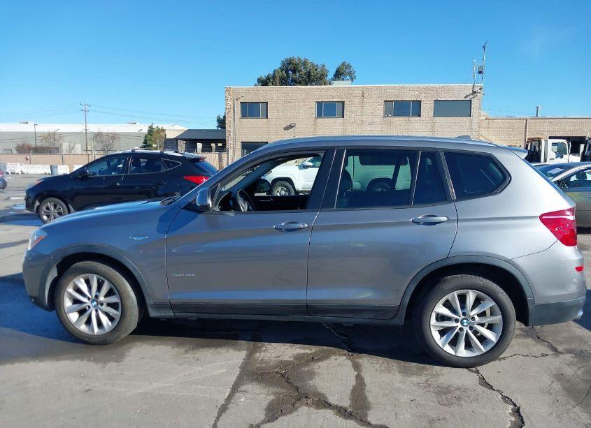 Photo 14 of 2017 Bmw X3 SDRIVE28I (VIN 5UXWZ7C39H0V92099)
