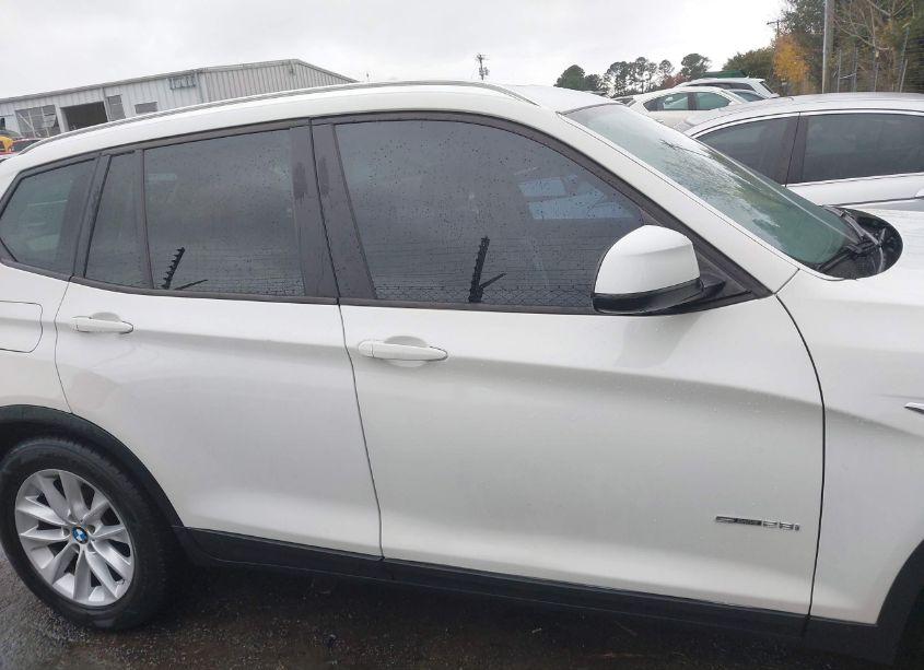 Photo 13 of 2017 Bmw X3 SDRIVE28I (VIN 5UXWZ7C54H0V86390)