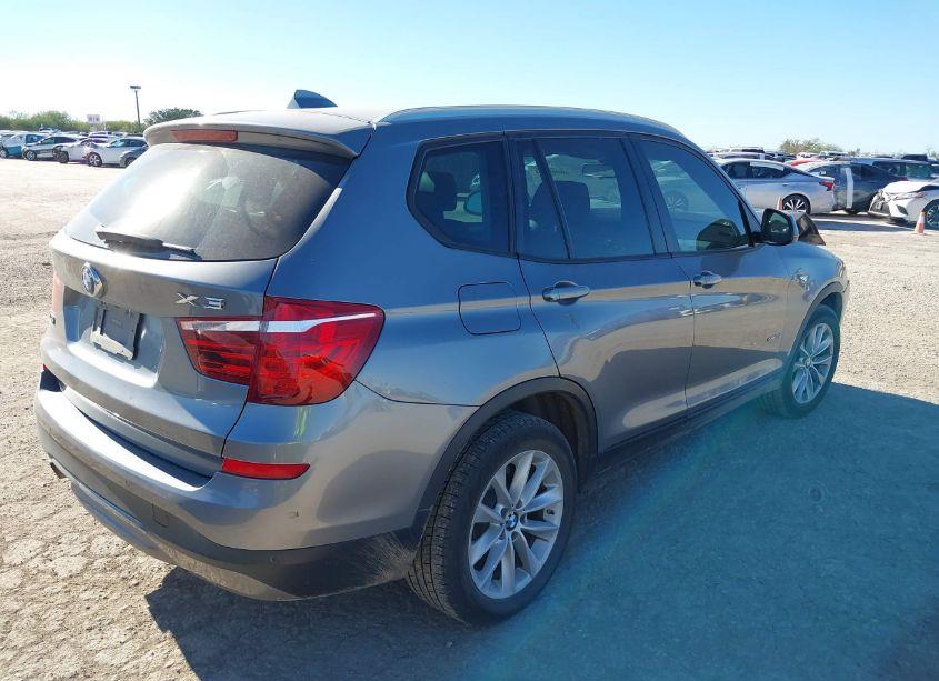 Photo 4 of 2017 Bmw X3 SDRIVE28I (VIN 5UXWZ7C5XH0U46313)