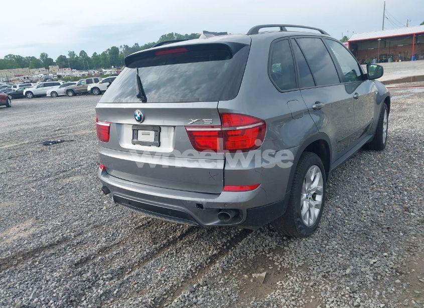 Photo 4 of 2011 Bmw X5 XDRIVE35I/XDRIVE35I PREMIUM/XDRIVE35I SPORT ACTIVITY (VIN 5UXZV4C50BL743135)