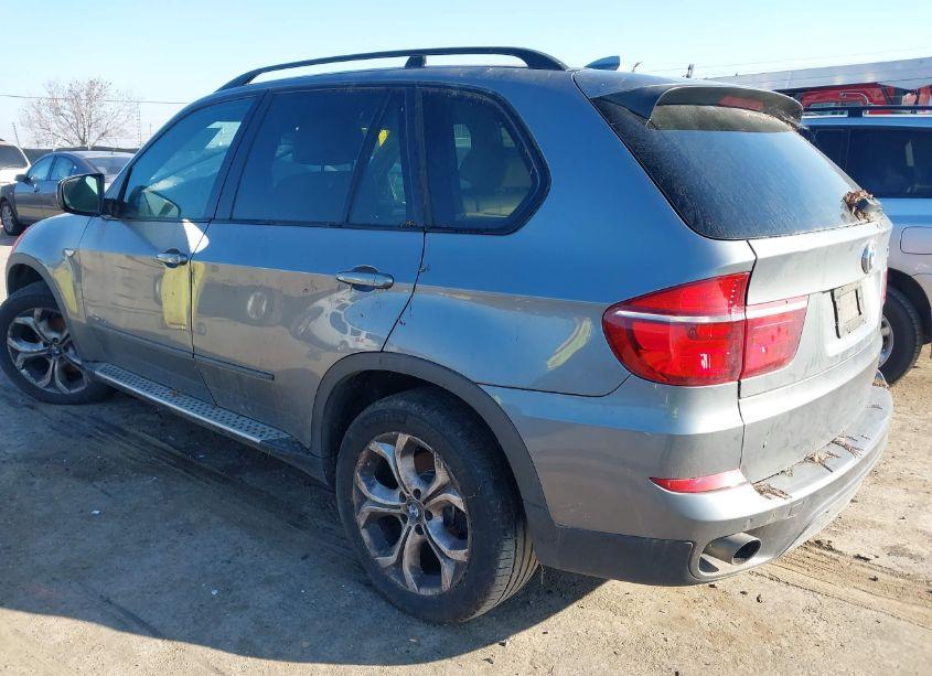 Photo 3 of 2012 Bmw X5 XDRIVE35I/XDRIVE35I PREMIUM/XDRIVE35I SPORT ACTIVITY (VIN 5UXZV4C50CL760499)