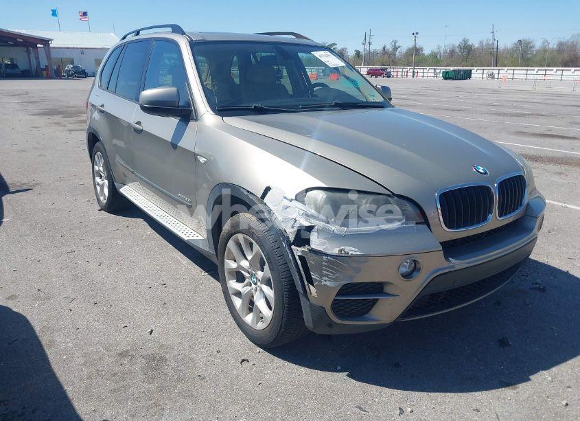 2011 Bmw X5 XDRIVE35I/XDRIVE35I PREMIUM/XDRIVE35I SPORT ACTIVITY (VIN 5UXZV4C51BL415612) main photo