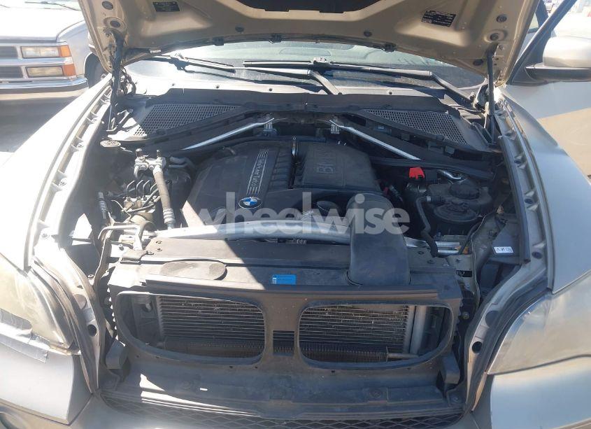 Photo 10 of 2011 Bmw X5 XDRIVE35I/XDRIVE35I PREMIUM/XDRIVE35I SPORT ACTIVITY (VIN 5UXZV4C51BL415612)