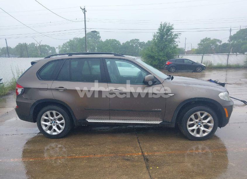 Photo 13 of 2012 Bmw X5 XDRIVE35I/XDRIVE35I PREMIUM/XDRIVE35I SPORT ACTIVITY (VIN 5UXZV4C51CL749379)