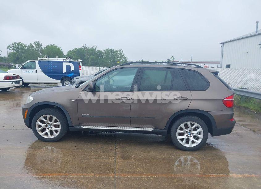Photo 14 of 2012 Bmw X5 XDRIVE35I/XDRIVE35I PREMIUM/XDRIVE35I SPORT ACTIVITY (VIN 5UXZV4C51CL749379)
