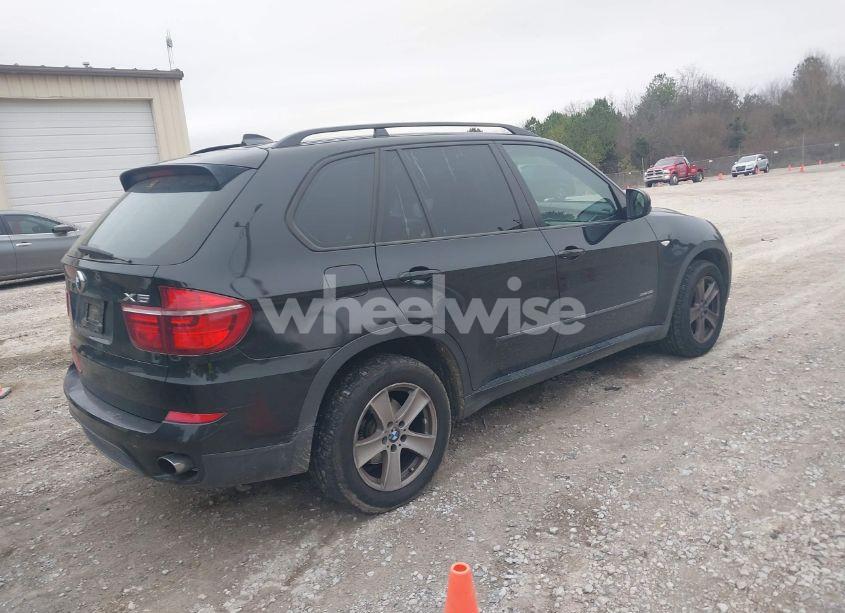 Photo 4 of 2013 Bmw X5 XDRIVE35I/XDRIVE35I PREMIUM/XDRIVE35I SPORT ACTIVITY (VIN 5UXZV4C51D0G50583)