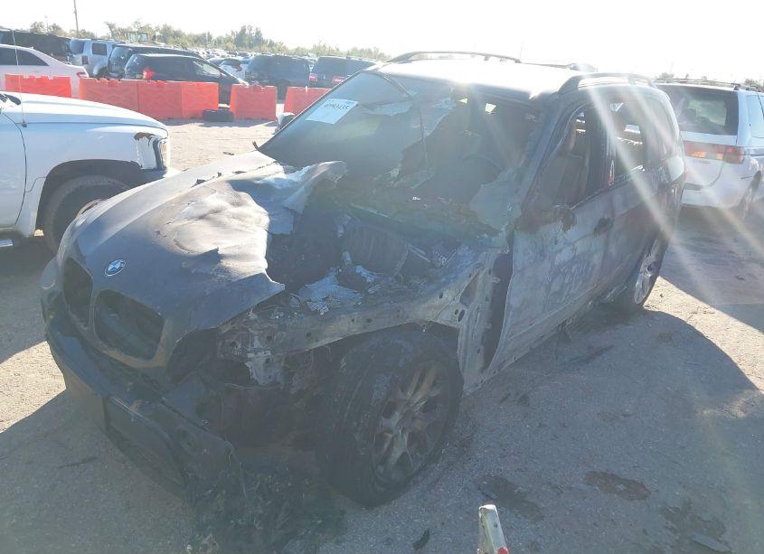 Photo 2 of 2013 Bmw X5 XDRIVE35I/XDRIVE35I PREMIUM/XDRIVE35I SPORT ACTIVITY (VIN 5UXZV4C52D0B10417)