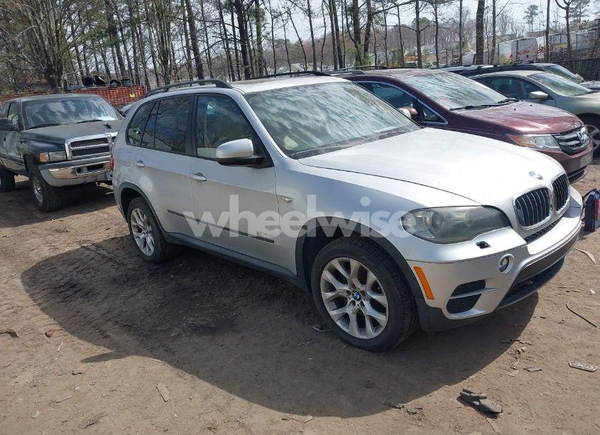 2011 Bmw X5 XDRIVE35I/XDRIVE35I PREMIUM/XDRIVE35I SPORT ACTIVITY (VIN 5UXZV4C53BL403476) main photo