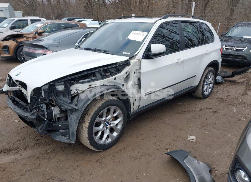 Photo 2 of 2011 Bmw X5 XDRIVE35I/XDRIVE35I PREMIUM/XDRIVE35I SPORT ACTIVITY (VIN 5UXZV4C53BL409259)