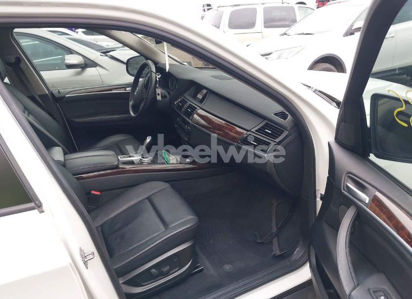 Photo 5 of 2011 Bmw X5 XDRIVE35I/XDRIVE35I PREMIUM/XDRIVE35I SPORT ACTIVITY (VIN 5UXZV4C53BL409259)