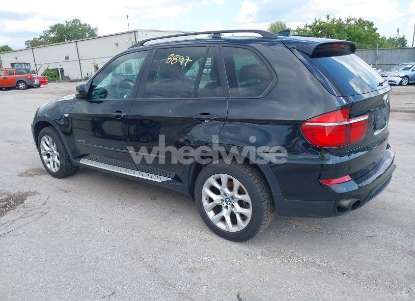 Photo 3 of 2011 Bmw X5 XDRIVE35I/XDRIVE35I PREMIUM/XDRIVE35I SPORT ACTIVITY (VIN 5UXZV4C53BL409682)