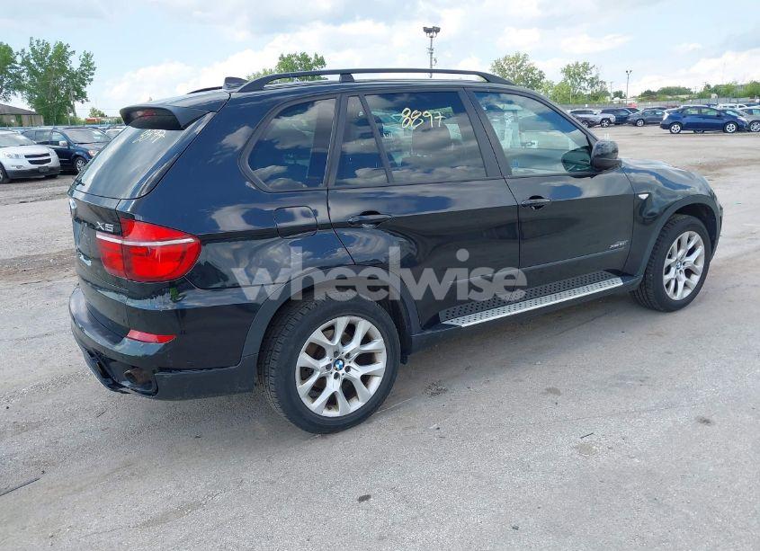 Photo 4 of 2011 Bmw X5 XDRIVE35I/XDRIVE35I PREMIUM/XDRIVE35I SPORT ACTIVITY (VIN 5UXZV4C53BL409682)