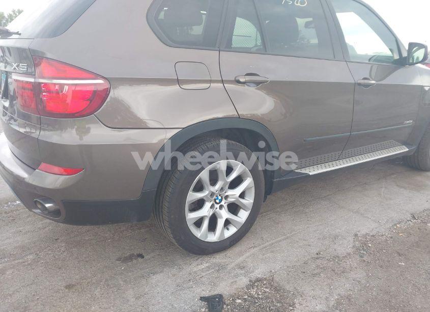 Photo 15 of 2011 Bmw X5 XDRIVE35I/XDRIVE35I PREMIUM/XDRIVE35I SPORT ACTIVITY (VIN 5UXZV4C53BL738771)
