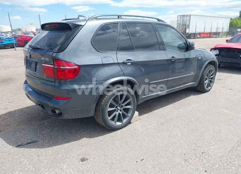 Photo 4 of 2012 Bmw X5 XDRIVE35I/XDRIVE35I PREMIUM/XDRIVE35I SPORT ACTIVITY (VIN 5UXZV4C53CL987556)