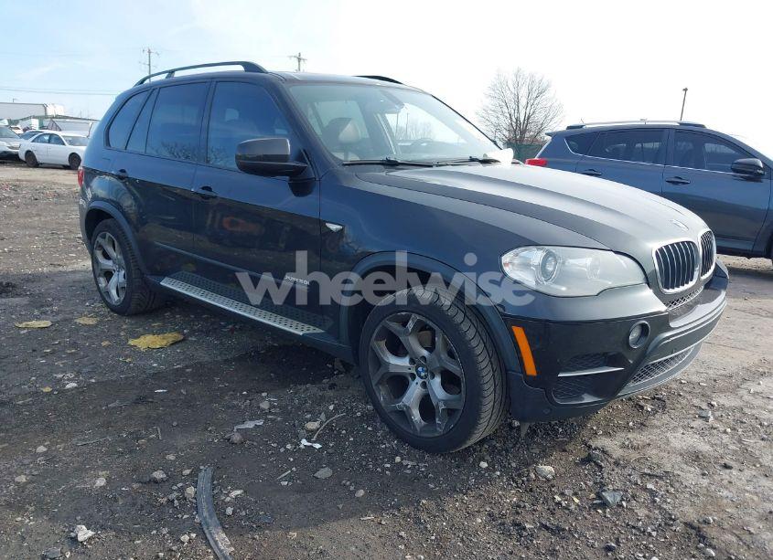 2013 Bmw X5 XDRIVE35I/XDRIVE35I PREMIUM/XDRIVE35I SPORT ACTIVITY (VIN 5UXZV4C53D0G55252) main photo