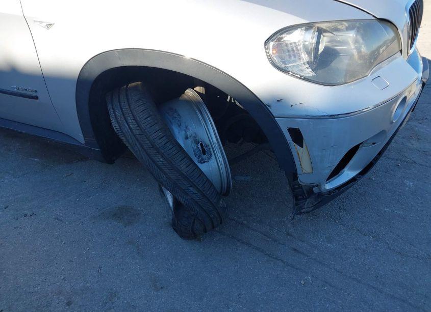 Photo 6 of 2011 Bmw X5 XDRIVE35I/XDRIVE35I PREMIUM/XDRIVE35I SPORT ACTIVITY (VIN 5UXZV4C54BL739055)