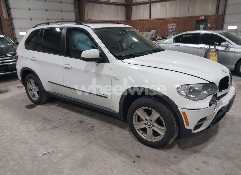 2012 Bmw X5 XDRIVE35I/XDRIVE35I PREMIUM/XDRIVE35I SPORT ACTIVITY (VIN 5UXZV4C54CL748257) main photo