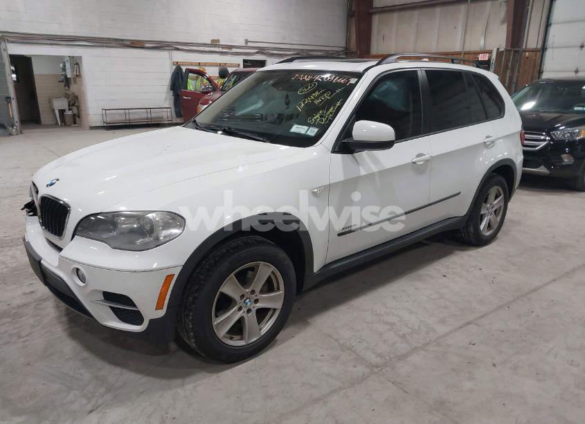 Photo 2 of 2012 Bmw X5 XDRIVE35I/XDRIVE35I PREMIUM/XDRIVE35I SPORT ACTIVITY (VIN 5UXZV4C54CL748257)