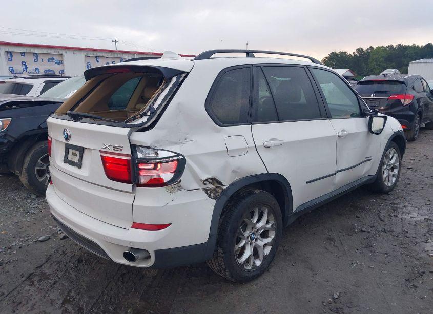 Photo 4 of 2013 Bmw X5 XDRIVE35I/XDRIVE35I PREMIUM/XDRIVE35I SPORT ACTIVITY (VIN 5UXZV4C54D0B05669)