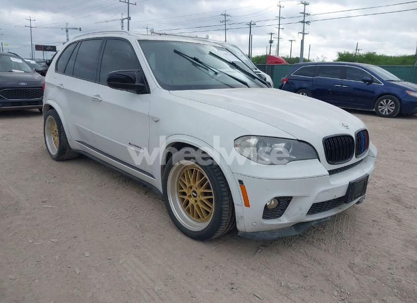 2013 Bmw X5 XDRIVE35I/XDRIVE35I PREMIUM/XDRIVE35I SPORT ACTIVITY (VIN 5UXZV4C54D0B06854) main photo
