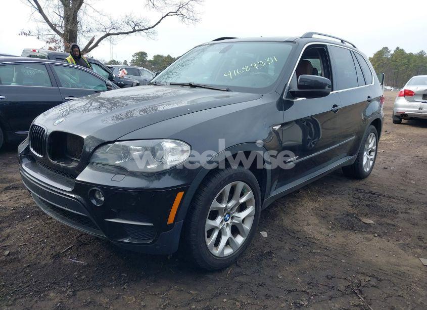 Photo 2 of 2013 Bmw X5 XDRIVE35I/XDRIVE35I PREMIUM/XDRIVE35I SPORT ACTIVITY (VIN 5UXZV4C54DL994629)