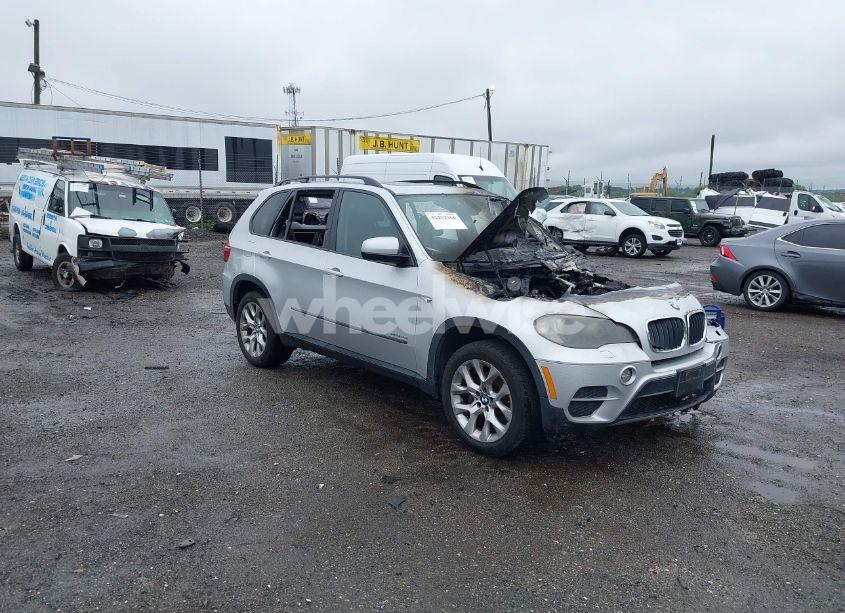 2011 Bmw X5 N/A (VIN 5UXZV4C55BL410705) main photo