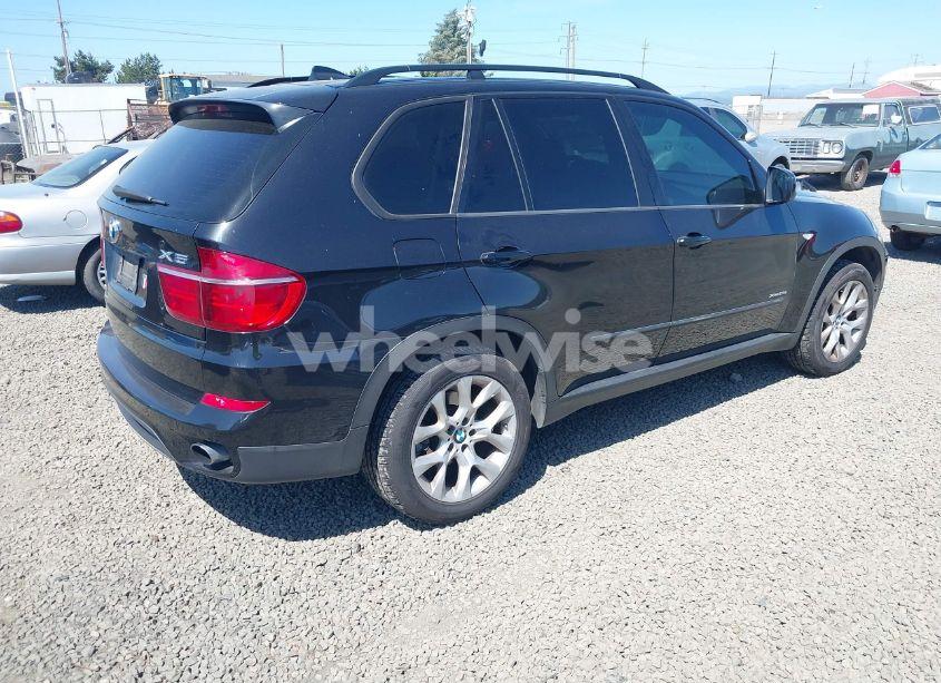 Photo 4 of 2011 Bmw X5 XDRIVE35I/XDRIVE35I PREMIUM/XDRIVE35I SPORT ACTIVITY (VIN 5UXZV4C55BL412468)