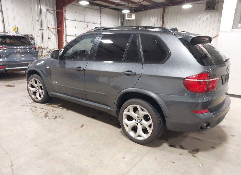 Photo 3 of 2011 Bmw X5 XDRIVE35I/XDRIVE35I PREMIUM/XDRIVE35I SPORT ACTIVITY (VIN 5UXZV4C55BL416374)
