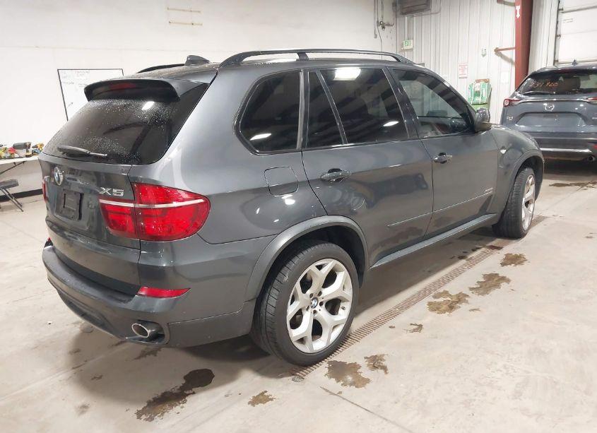 Photo 4 of 2011 Bmw X5 XDRIVE35I/XDRIVE35I PREMIUM/XDRIVE35I SPORT ACTIVITY (VIN 5UXZV4C55BL416374)