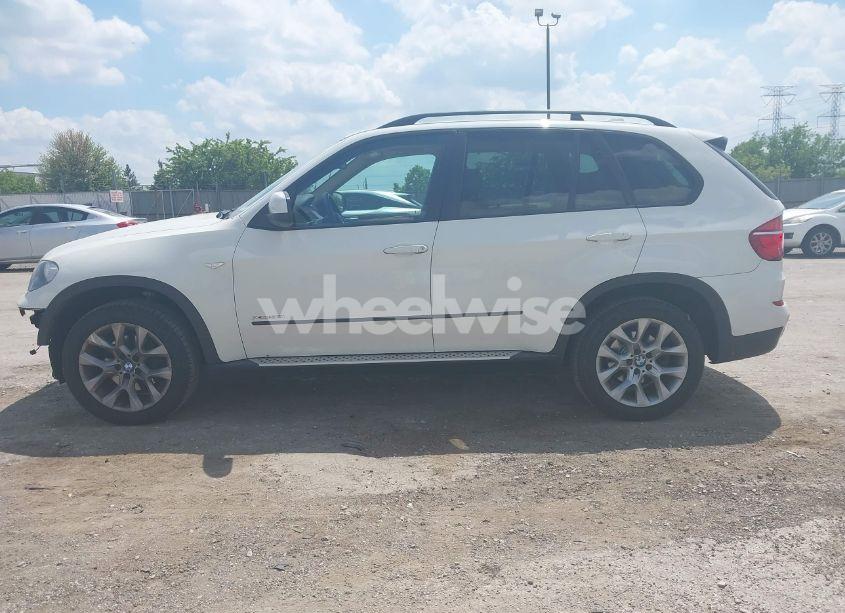 Photo 15 of 2011 Bmw X5 XDRIVE35I/XDRIVE35I PREMIUM/XDRIVE35I SPORT ACTIVITY (VIN 5UXZV4C55BL739890)