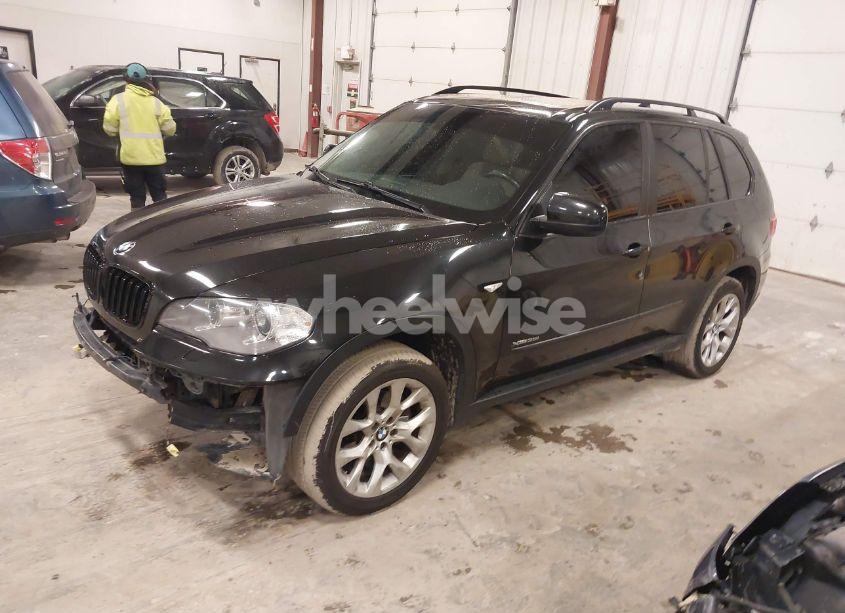 Photo 2 of 2012 Bmw X5 XDRIVE35I/XDRIVE35I PREMIUM/XDRIVE35I SPORT ACTIVITY (VIN 5UXZV4C55CL990510)