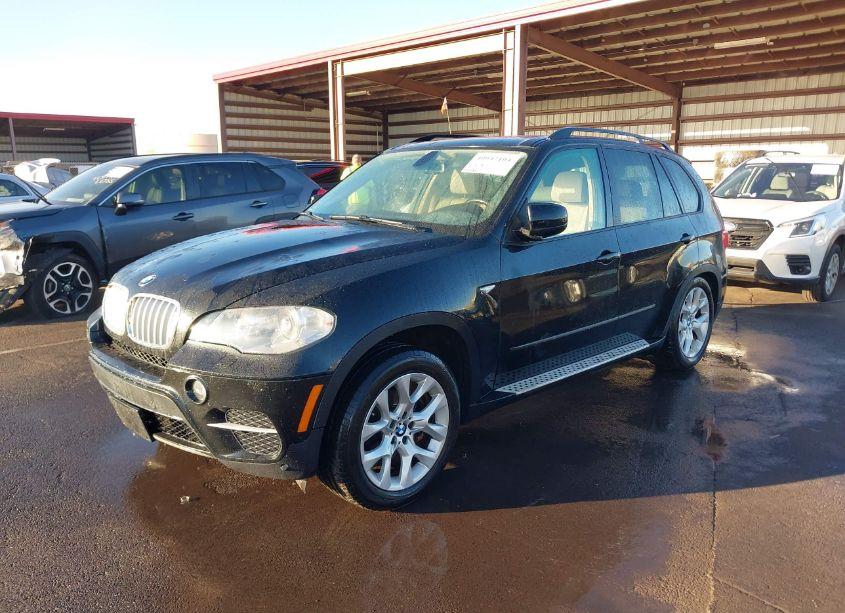 Photo 2 of 2012 Bmw X5 XDRIVE35I/XDRIVE35I PREMIUM/XDRIVE35I SPORT ACTIVITY (VIN 5UXZV4C55CL990670)