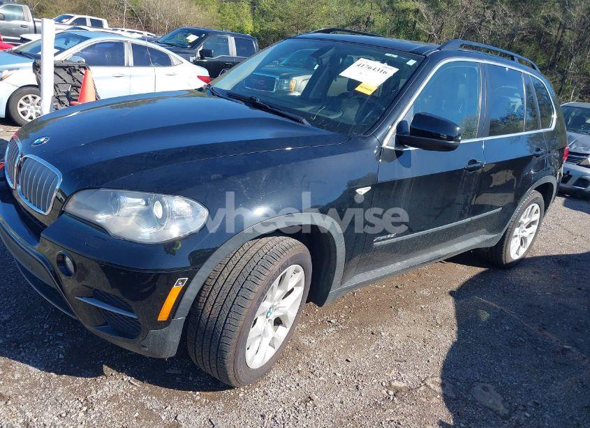 Photo 2 of 2013 Bmw X5 XDRIVE35I/XDRIVE35I PREMIUM/XDRIVE35I SPORT ACTIVITY (VIN 5UXZV4C55D0E02577)