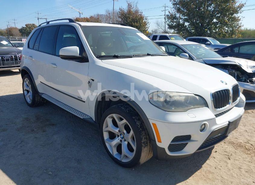 2013 Bmw X5 XDRIVE35I/XDRIVE35I PREMIUM/XDRIVE35I SPORT ACTIVITY (VIN 5UXZV4C55D0G55981) main photo
