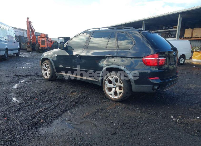 Photo 3 of 2011 Bmw X5 N/A (VIN 5UXZV4C56BL411457)