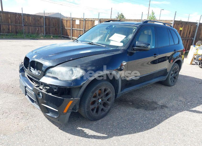 Photo 2 of 2011 Bmw X5 XDRIVE35I/XDRIVE35I PREMIUM/XDRIVE35I SPORT ACTIVITY (VIN 5UXZV4C56BL740420)