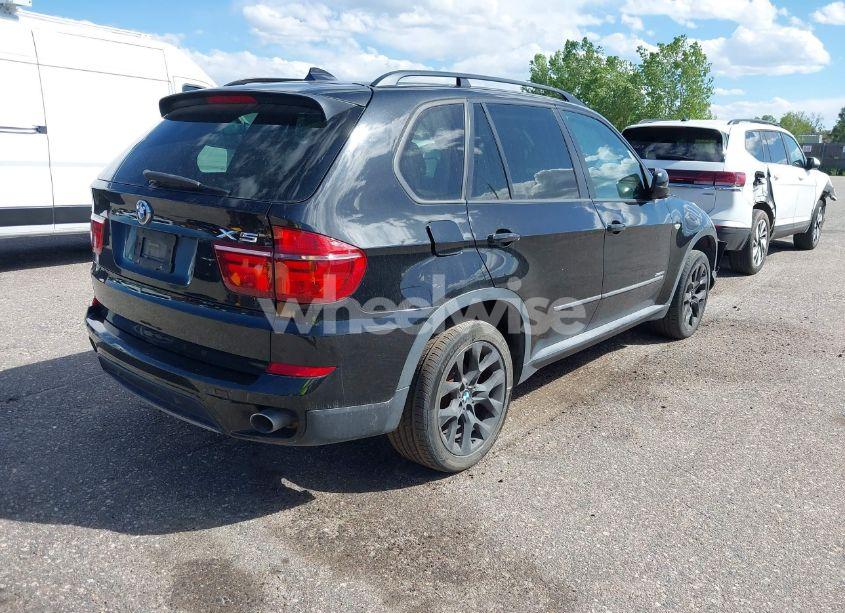 Photo 4 of 2011 Bmw X5 XDRIVE35I/XDRIVE35I PREMIUM/XDRIVE35I SPORT ACTIVITY (VIN 5UXZV4C56BL740420)