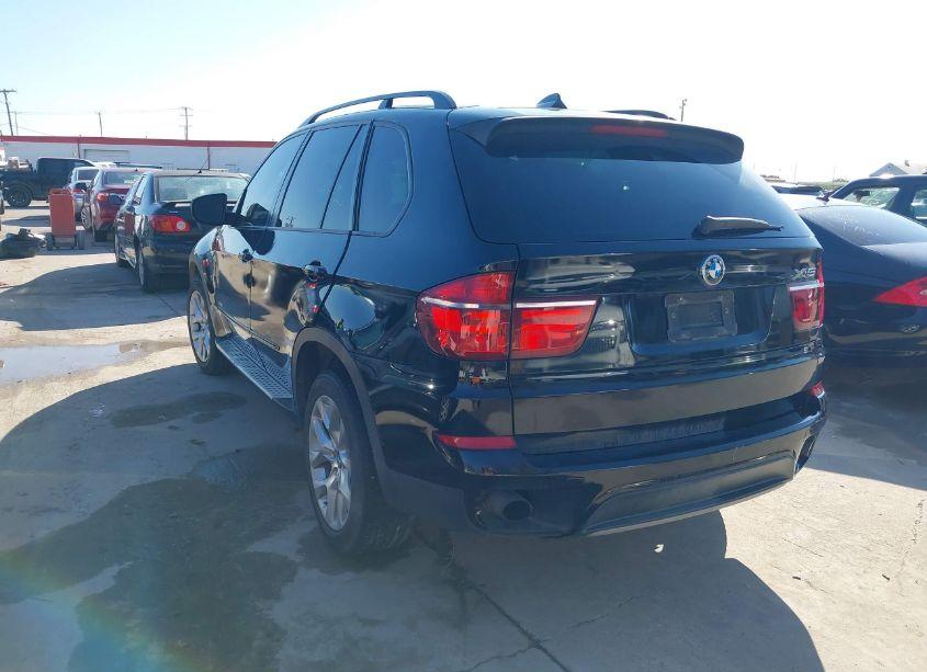 Photo 3 of 2011 Bmw X5 XDRIVE35I/XDRIVE35I PREMIUM/XDRIVE35I SPORT ACTIVITY (VIN 5UXZV4C56BL743401)