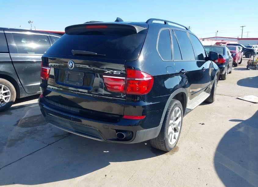 Photo 4 of 2011 Bmw X5 XDRIVE35I/XDRIVE35I PREMIUM/XDRIVE35I SPORT ACTIVITY (VIN 5UXZV4C56BL743401)