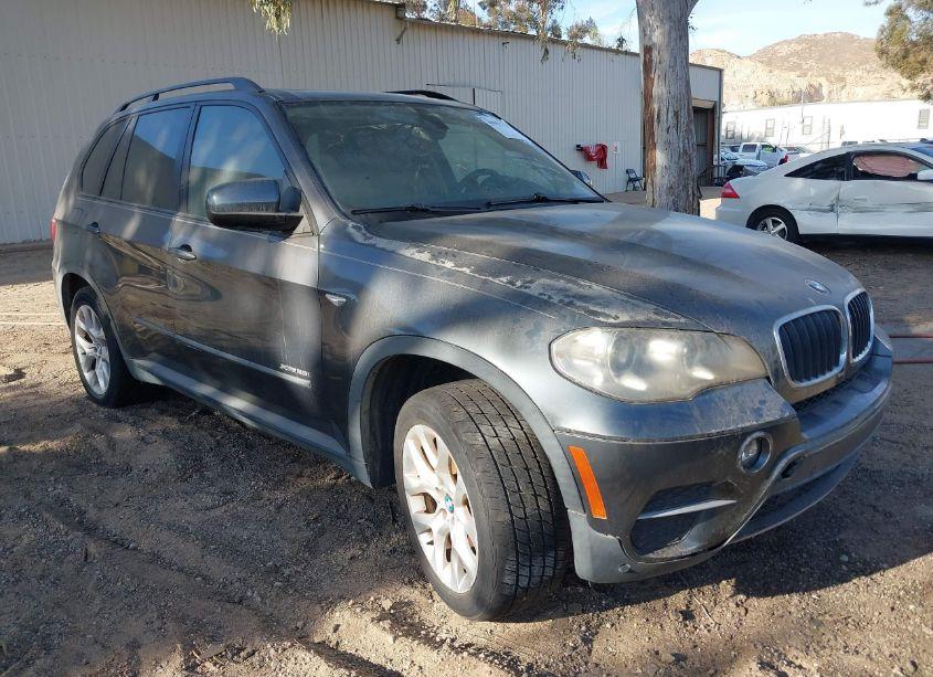 2012 Bmw X5 XDRIVE35I/XDRIVE35I PREMIUM/XDRIVE35I SPORT ACTIVITY (VIN 5UXZV4C56CL748745) main photo