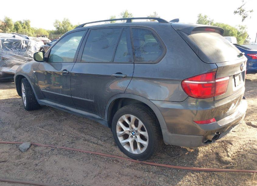 Photo 3 of 2012 Bmw X5 XDRIVE35I/XDRIVE35I PREMIUM/XDRIVE35I SPORT ACTIVITY (VIN 5UXZV4C56CL748745)
