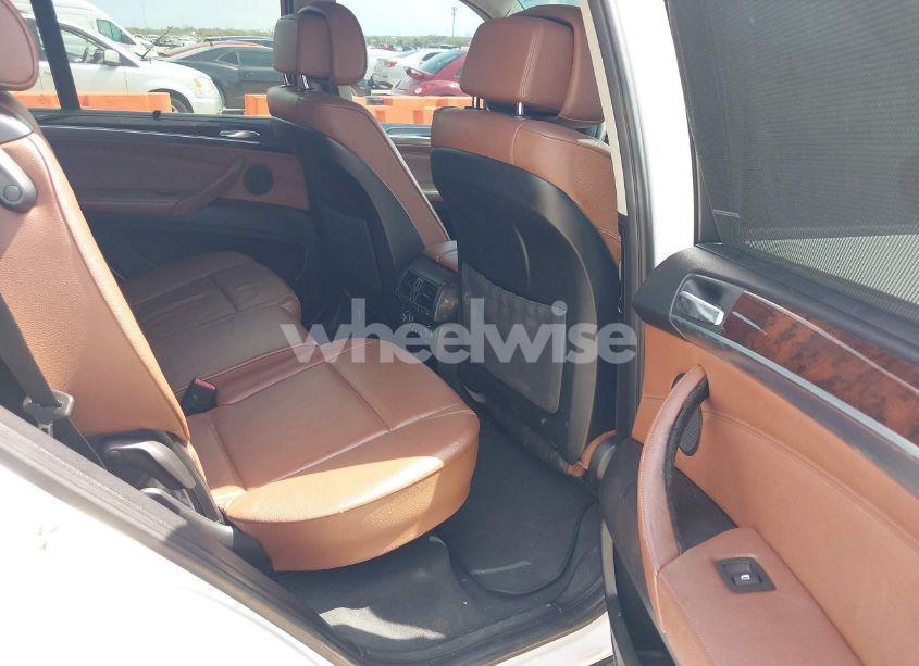 Photo 8 of 2011 Bmw X5 XDRIVE35I/XDRIVE35I PREMIUM/XDRIVE35I SPORT ACTIVITY (VIN 5UXZV4C57BL401794)