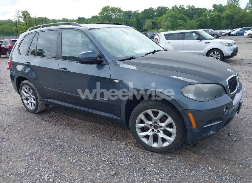 2011 Bmw X5 XDRIVE35I/XDRIVE35I PREMIUM/XDRIVE35I SPORT ACTIVITY (VIN 5UXZV4C57BL402606) main photo