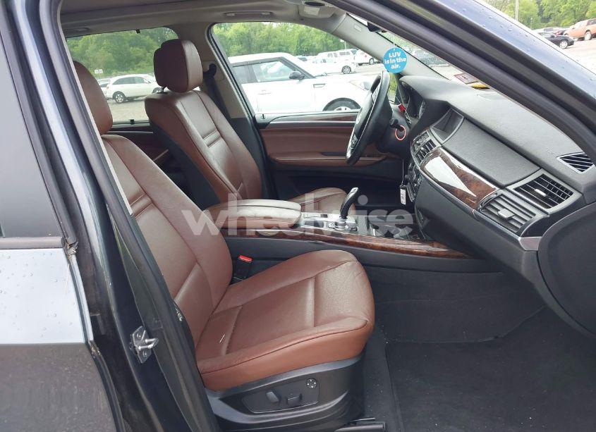 Photo 5 of 2011 Bmw X5 XDRIVE35I/XDRIVE35I PREMIUM/XDRIVE35I SPORT ACTIVITY (VIN 5UXZV4C57BL402606)