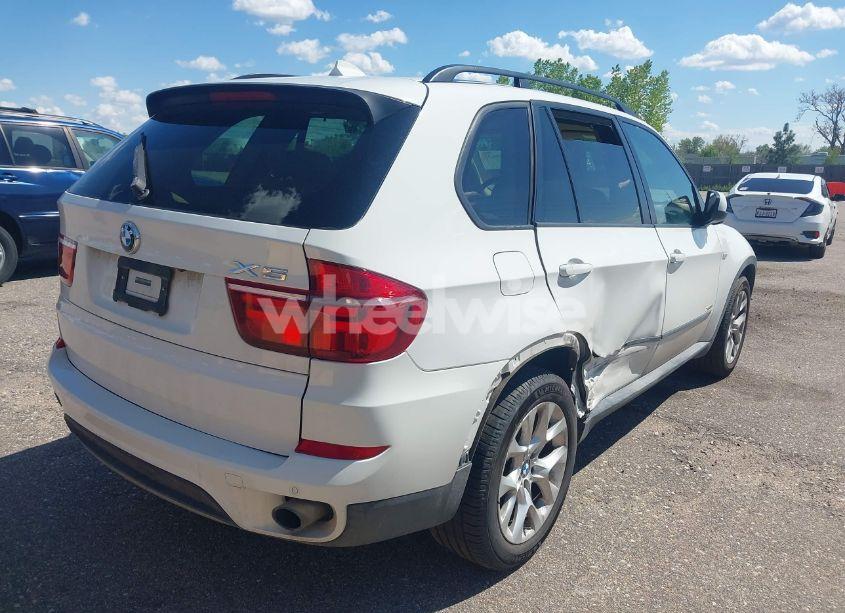 Photo 4 of 2011 Bmw X5 XDRIVE35I/XDRIVE35I PREMIUM/XDRIVE35I SPORT ACTIVITY (VIN 5UXZV4C57BL412326)