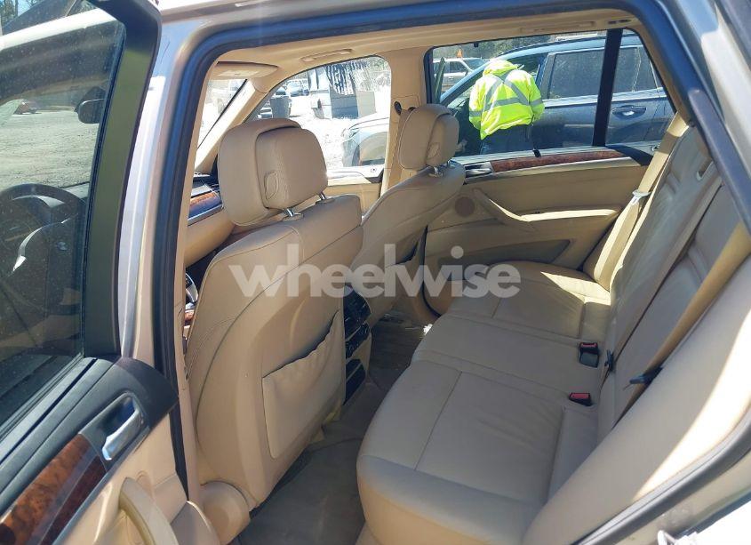 Photo 8 of 2011 Bmw X5 XDRIVE35I/XDRIVE35I PREMIUM/XDRIVE35I SPORT ACTIVITY (VIN 5UXZV4C57BL415565)