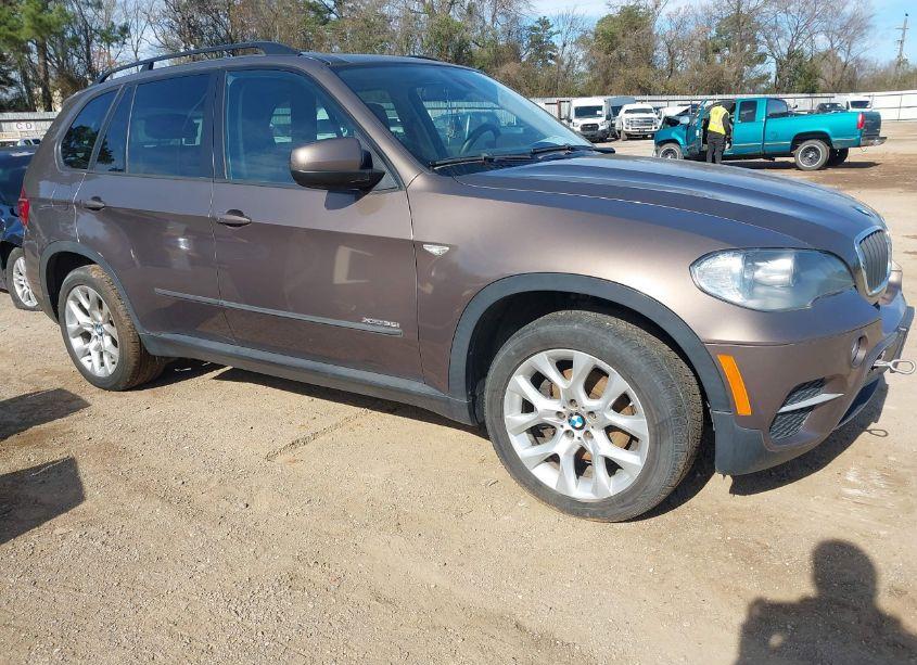 2011 Bmw X5 XDRIVE35I/XDRIVE35I PREMIUM/XDRIVE35I SPORT ACTIVITY (VIN 5UXZV4C57BL743360) main photo