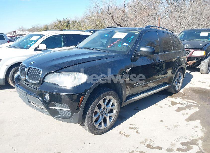 Photo 2 of 2012 Bmw X5 XDRIVE35I/XDRIVE35I PREMIUM/XDRIVE35I SPORT ACTIVITY (VIN 5UXZV4C57CL745661)